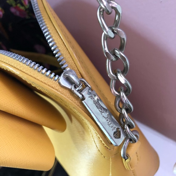 Betsy Johnson crossbody purse - Picture 5 of 6